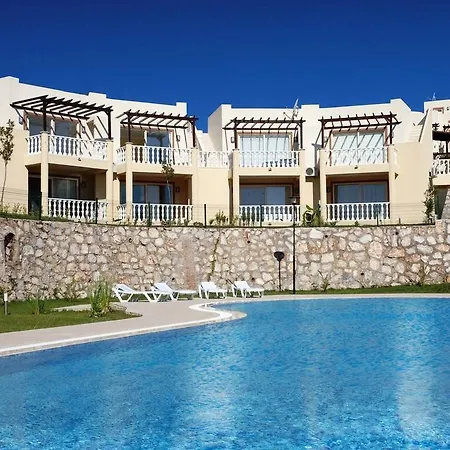 Villa Evoteli Group Turquoise 4+1 Ozel Havuzlu