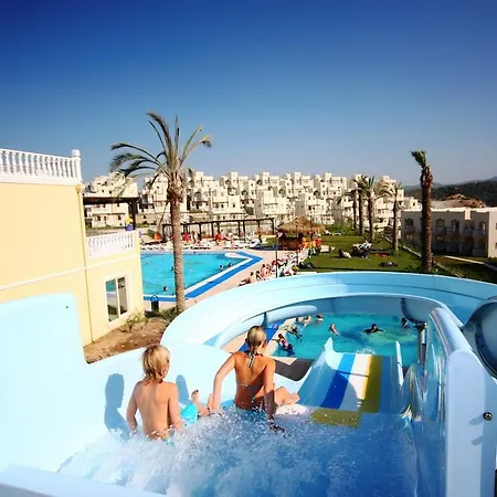 Evoteli Group Turquoise 4+1 Ozel Havuzlu Villa *