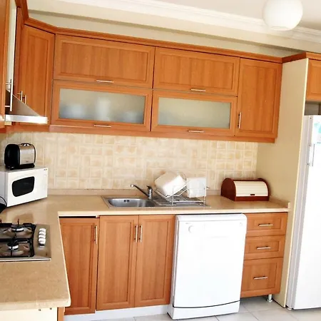 Evoteli Group Turquoise 4+1 Ozel Havuzlu Villa