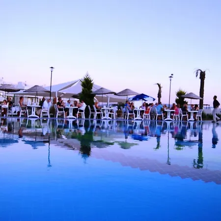 Evoteli Group Turquoise 4+1 Ozel Havuzlu